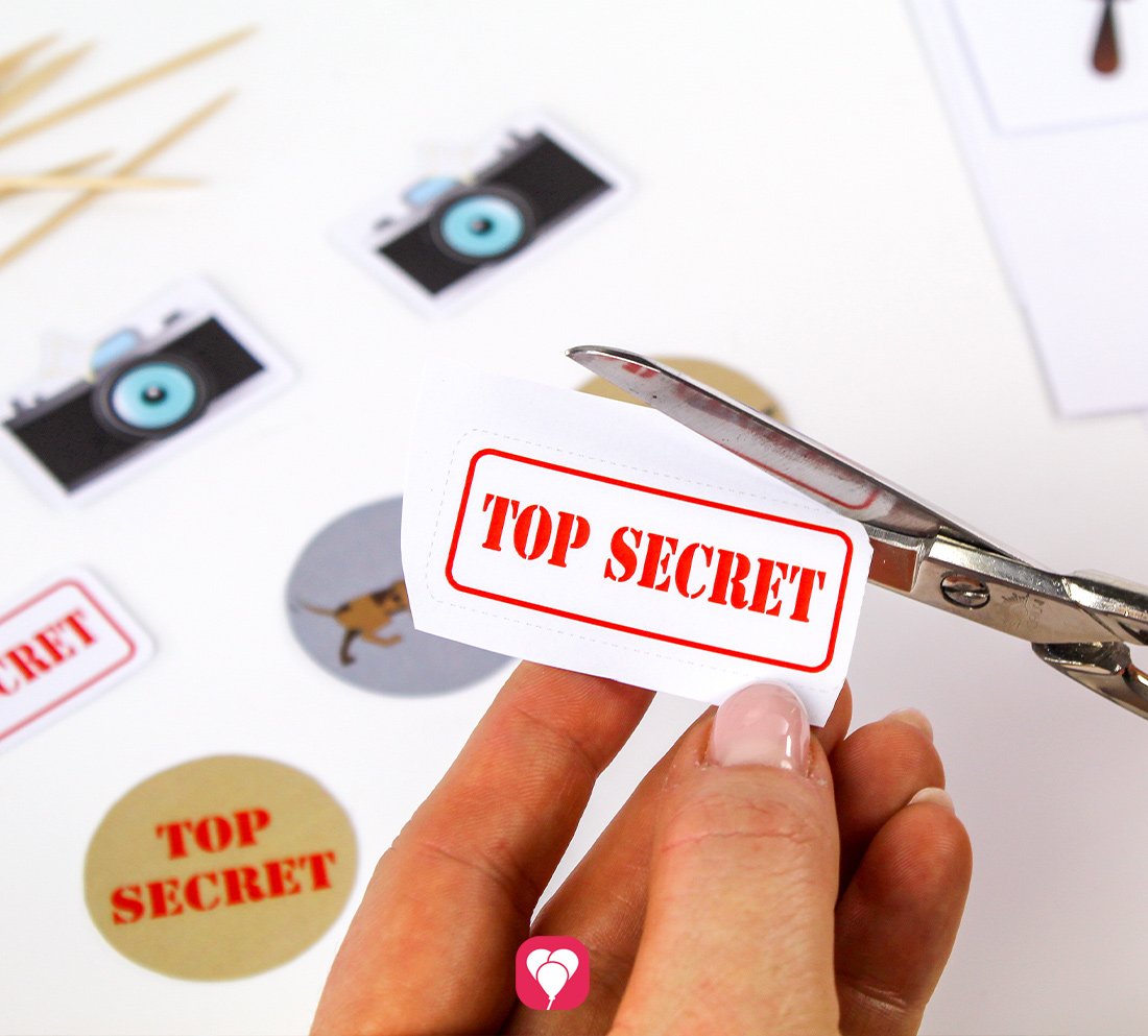 Für die ballonaas Detektiv Deko Picker müssen die einzelnen Vorlagen ausgeschnitten werden.